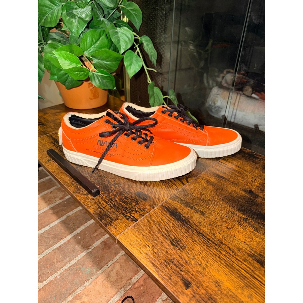 Vans NASA Old Skool Space Voyager Sneakers Women Orange Leather 9